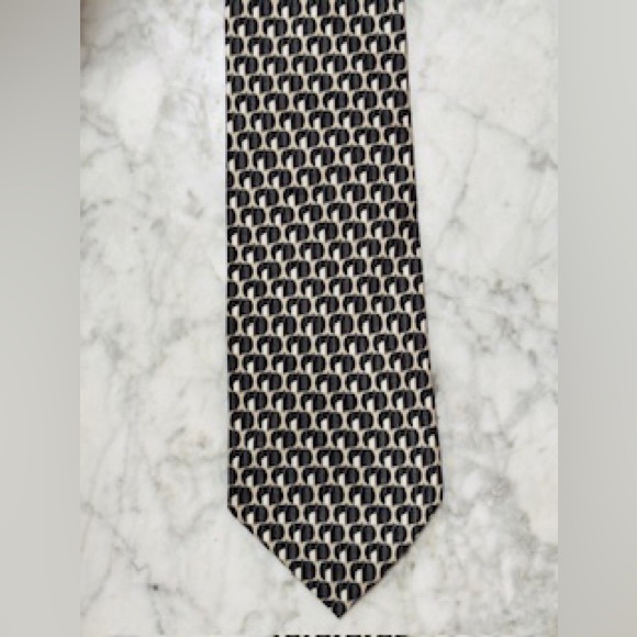carlo palazzi Other - Carlo Palazzi Vintage Black & white geometric print silk tie
